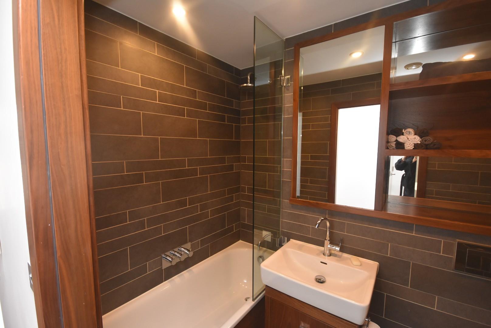 127 Hayes Apartments, The Hayes Cardiff CF10 1BL